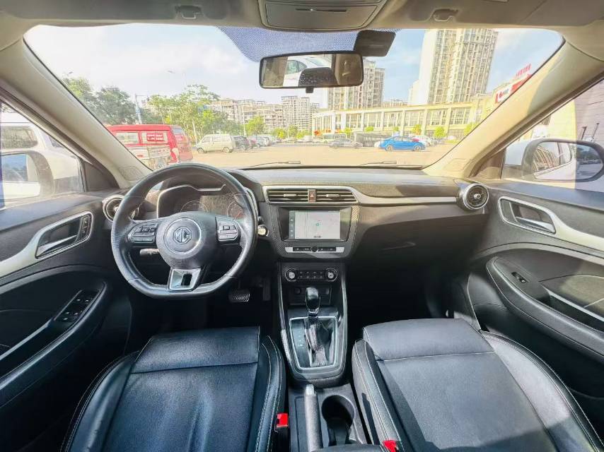 MG ZS 2017 #6 MG ZS 2017 car image #6
