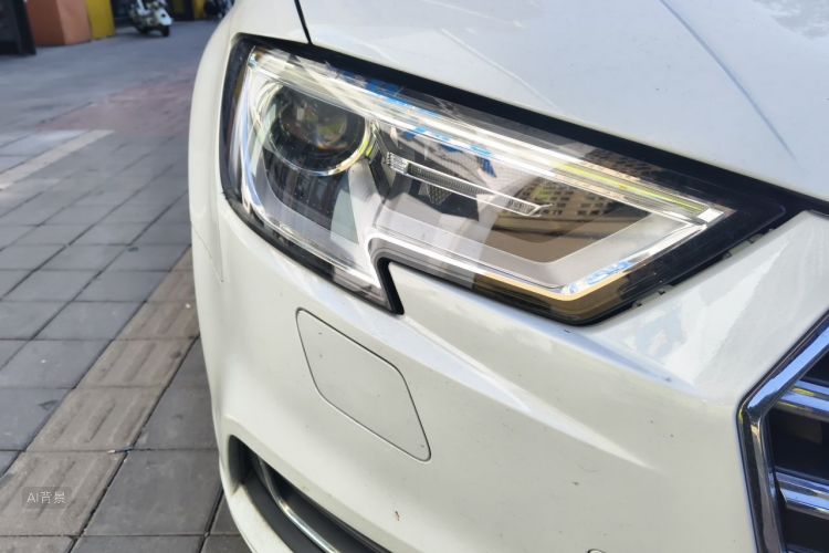 Audi A3 2019 car image #8