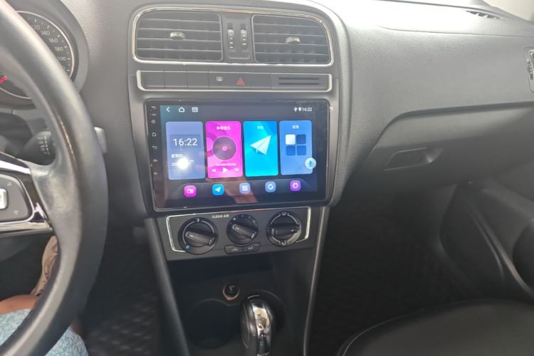 Volkswagen Polo 2016 #15 Volkswagen Polo 2016 car image #15