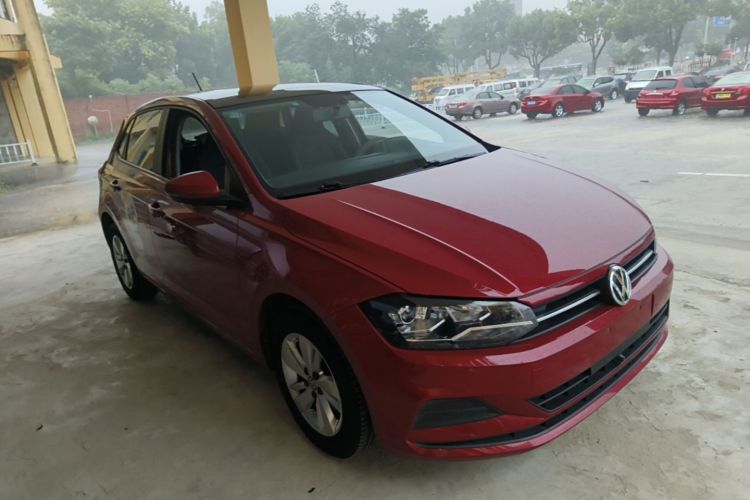 Volkswagen Polo 2020 car image #4