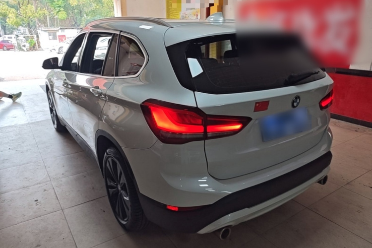 BMW X1 2022 car image #5