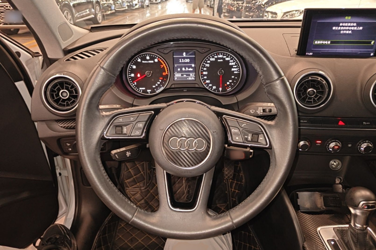 Audi A3 2020 car image #11