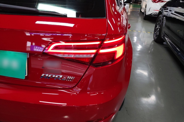 Audi A3 2019 car image #8