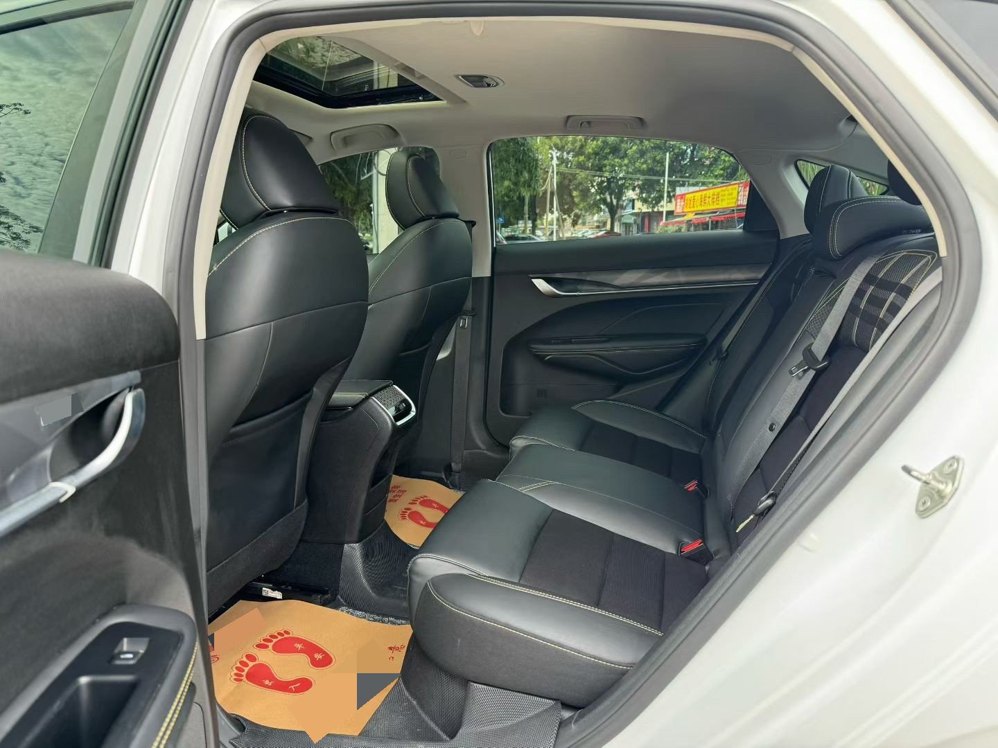 GEELY Binray 2021 car image #8