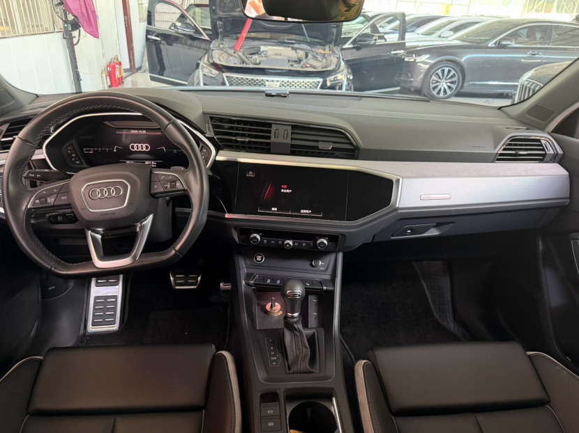 Audi Q3 2024 #5 Audi Q3 2024 car image #5
