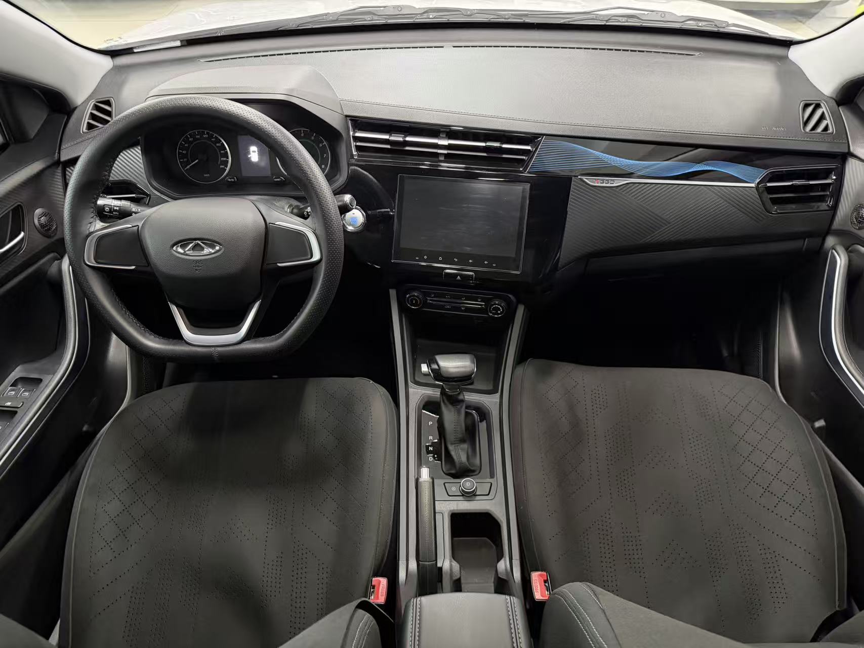 Chery Tiggo 3x 2026 #4 Chery Tiggo 3x 2026 car image #4