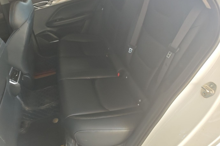 GEELY Emgrand L HiP 2023 car image #13