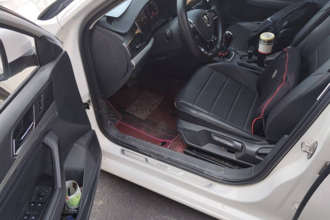Volkswagen Lavida 2019 #23 Volkswagen Lavida 2019 car image #23