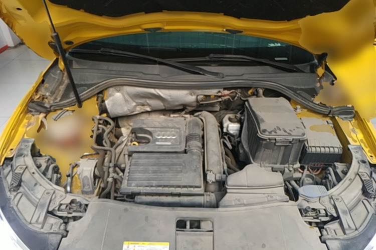 Audi Q3 2016 immagine di auto #20