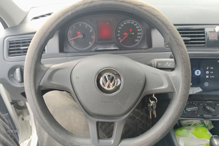 Volkswagen Santana 2022 car image #12