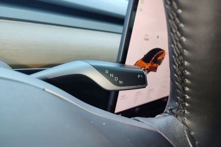 Tesla Model 3 2021 #14 Tesla Model 3 2021 car image #14