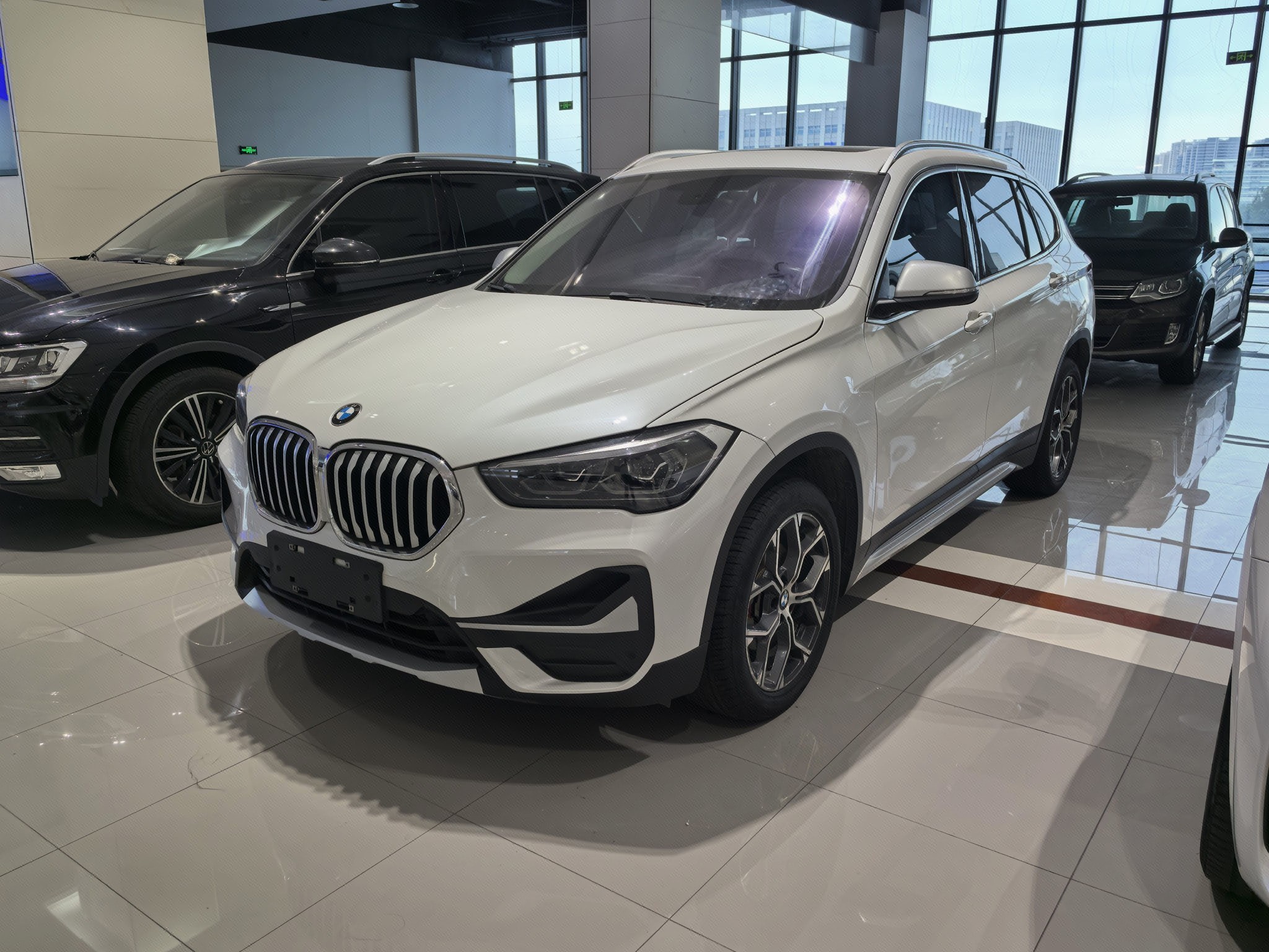 2021 immagine di auto 