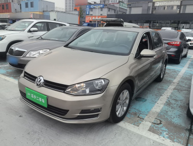 Volkswagen Golf 2016 Volkswagen Golf 2016 immagine di auto