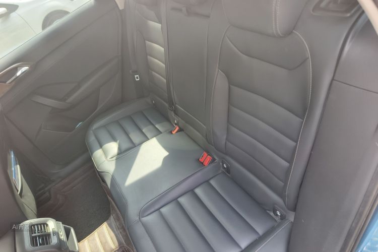 Volkswagen Tharu 2019 immagine di auto #19