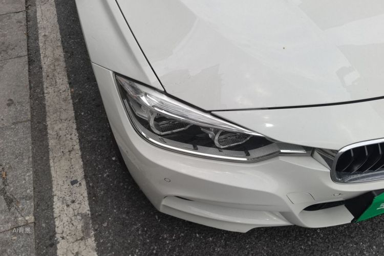 BMW 3 Series 2018 #8 BMW 3 Series 2018 car image #8