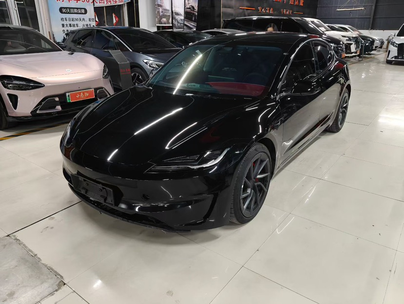 Tesla Model 3 2026 car image 