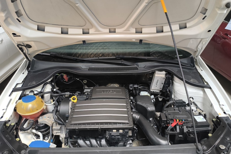 Volkswagen Polo 2018 car image #20