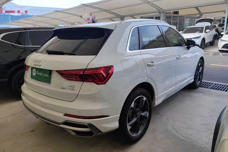 Audi Q3 2022 immagine di auto #7