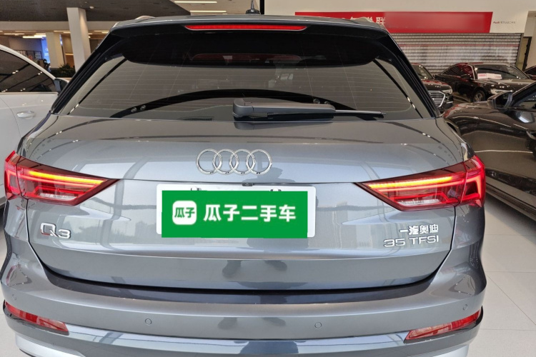 Audi Q3 2023 image de voiture #6