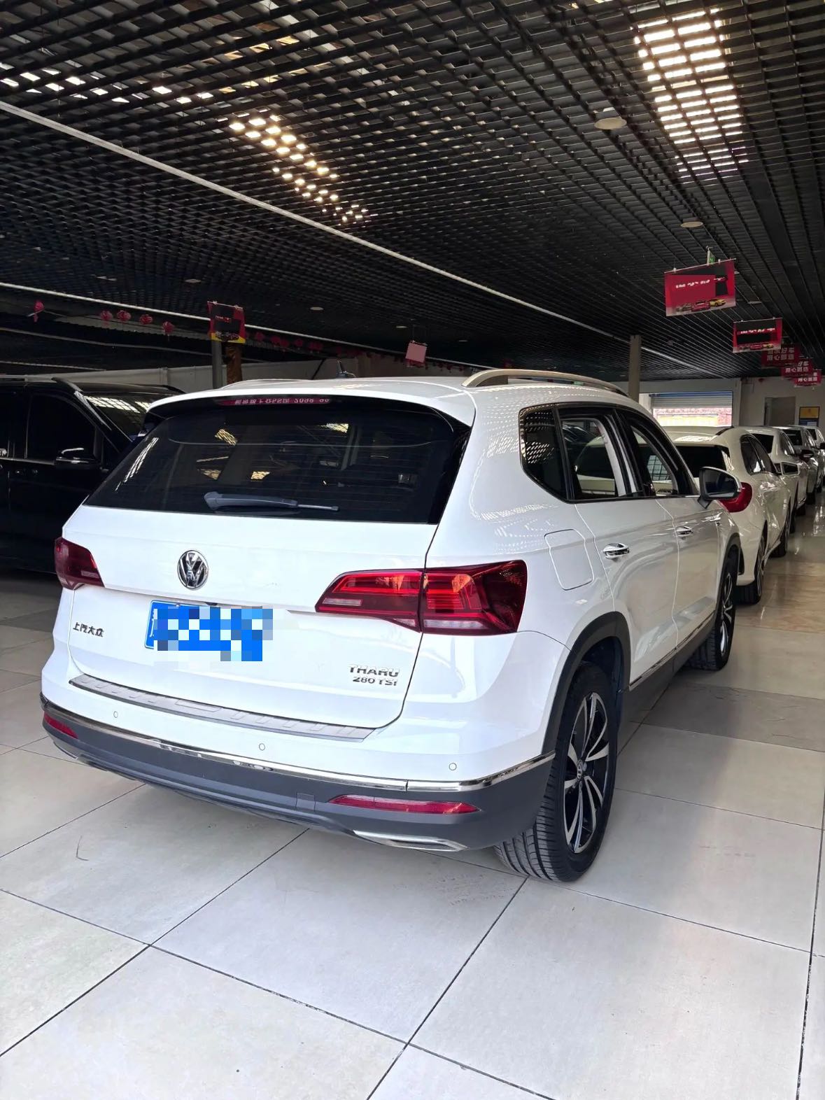 2020 immagine di auto #4