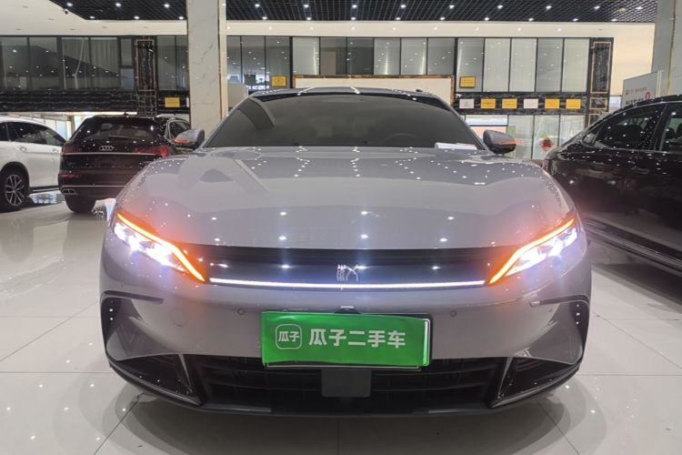 BYD Han 2025 #3 BYD Han 2025 car image #3