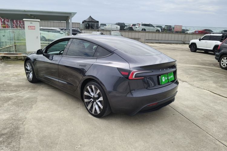Tesla Model 3 2024 #5 Tesla Model 3 2024 car image #5