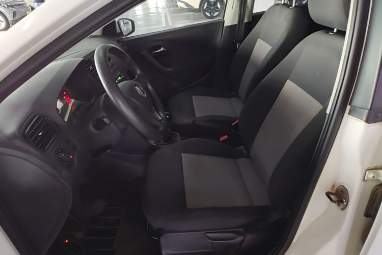 Volkswagen Polo 2016 #15 Volkswagen Polo 2016 car image #15
