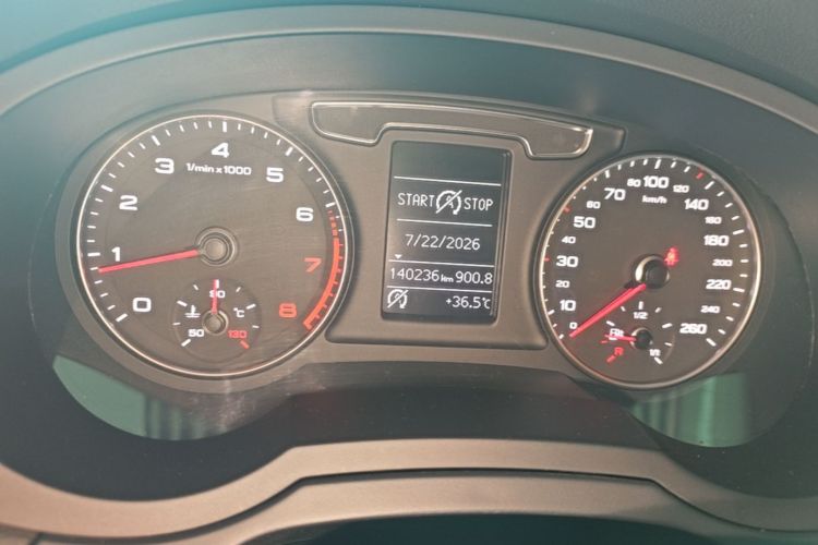 Audi Q3 2016 #12 Audi Q3 2016 car image #12