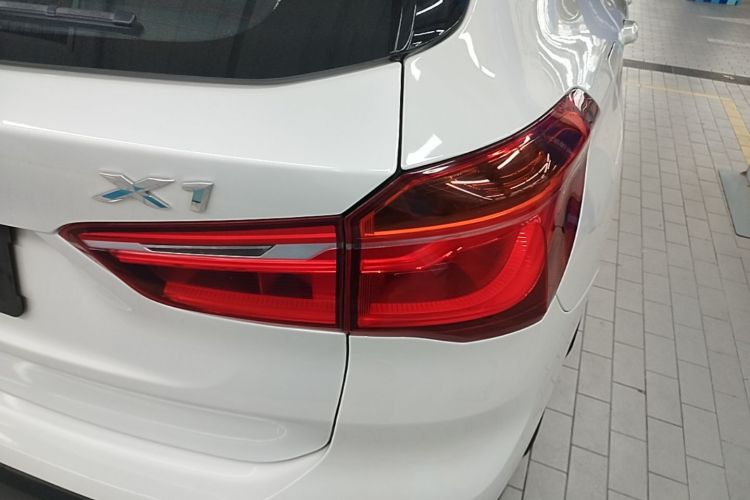 BMW X1 2017 #8 BMW X1 2017 car image #8