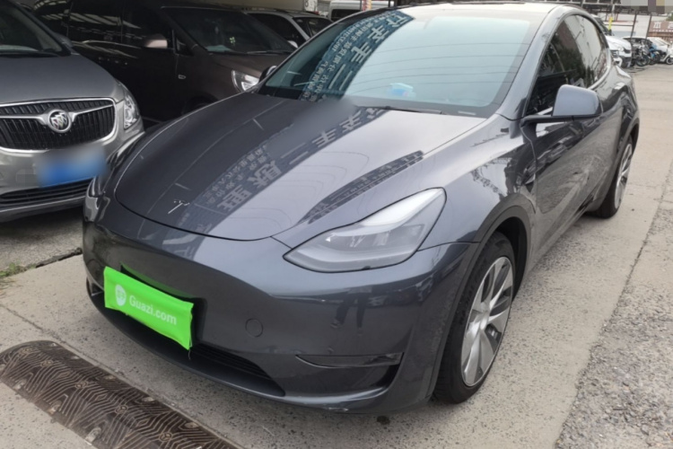 Tesla Model Y 2021 #2 Tesla Model Y 2021 car image #2