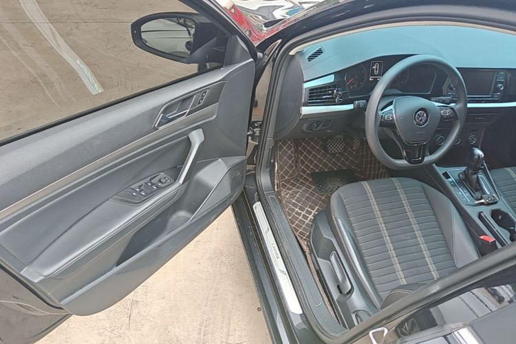 Volkswagen Lavida 2019 #16 Volkswagen Lavida 2019 car image #16