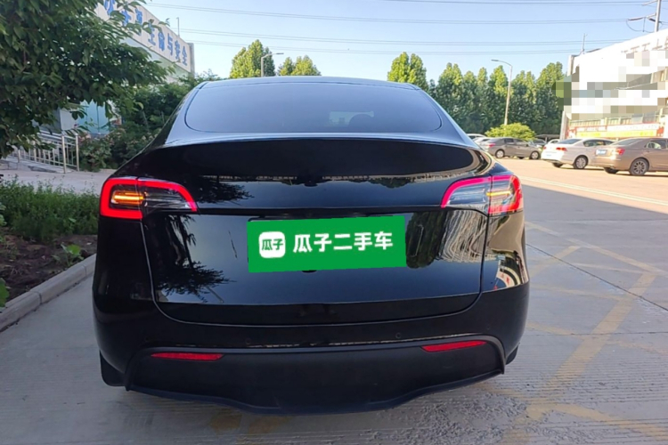 Tesla Model Y 2021 #6 Tesla Model Y 2021 immagine di auto #6