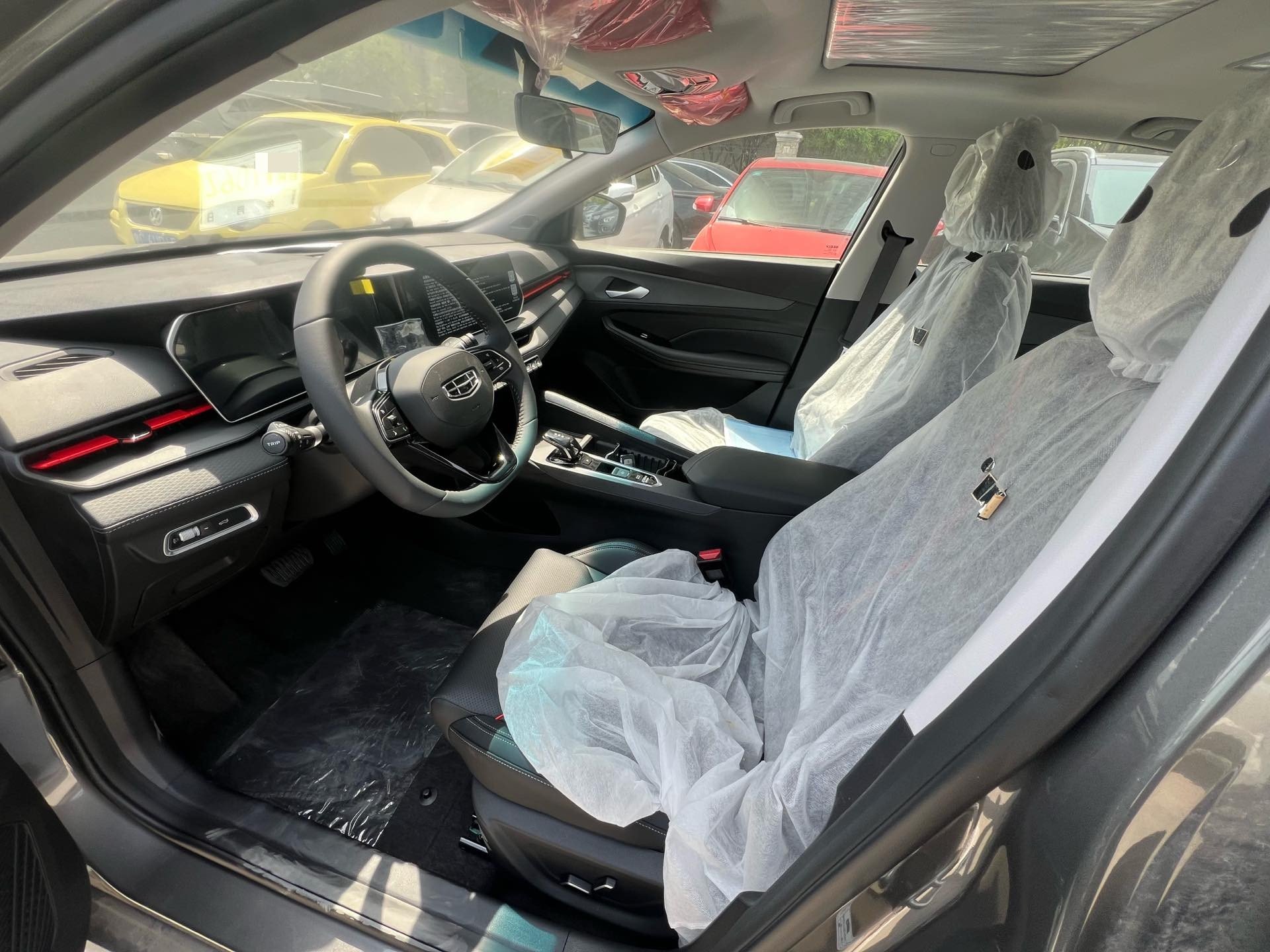 GEELY Binray 2026 car image #3