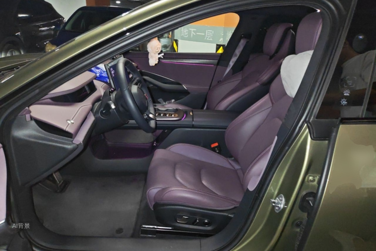 MI SU7 2024 car image #17