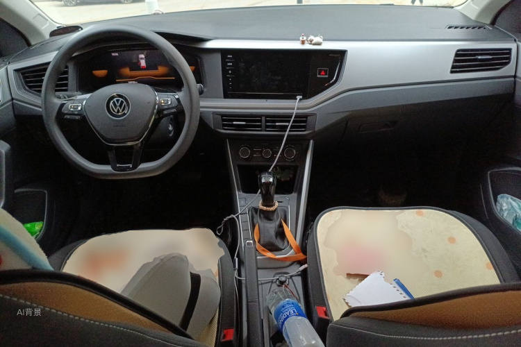 Volkswagen Polo 2025 car image #11