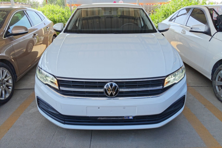 Volkswagen Bora 2023 car image #3