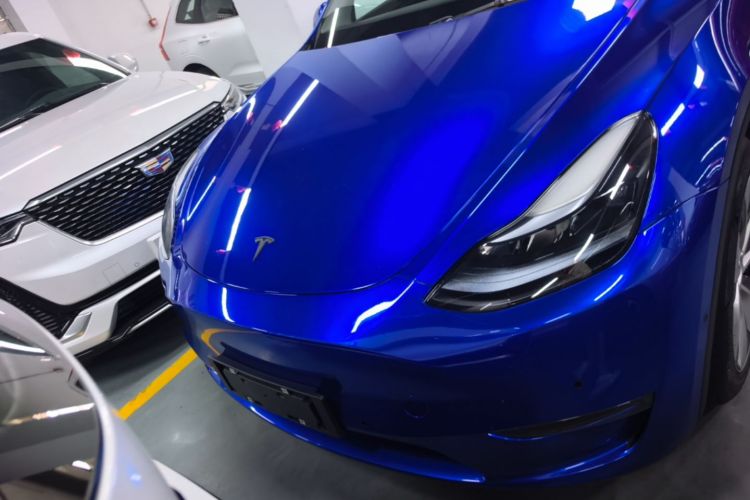 Tesla Model Y 2021 car image #3