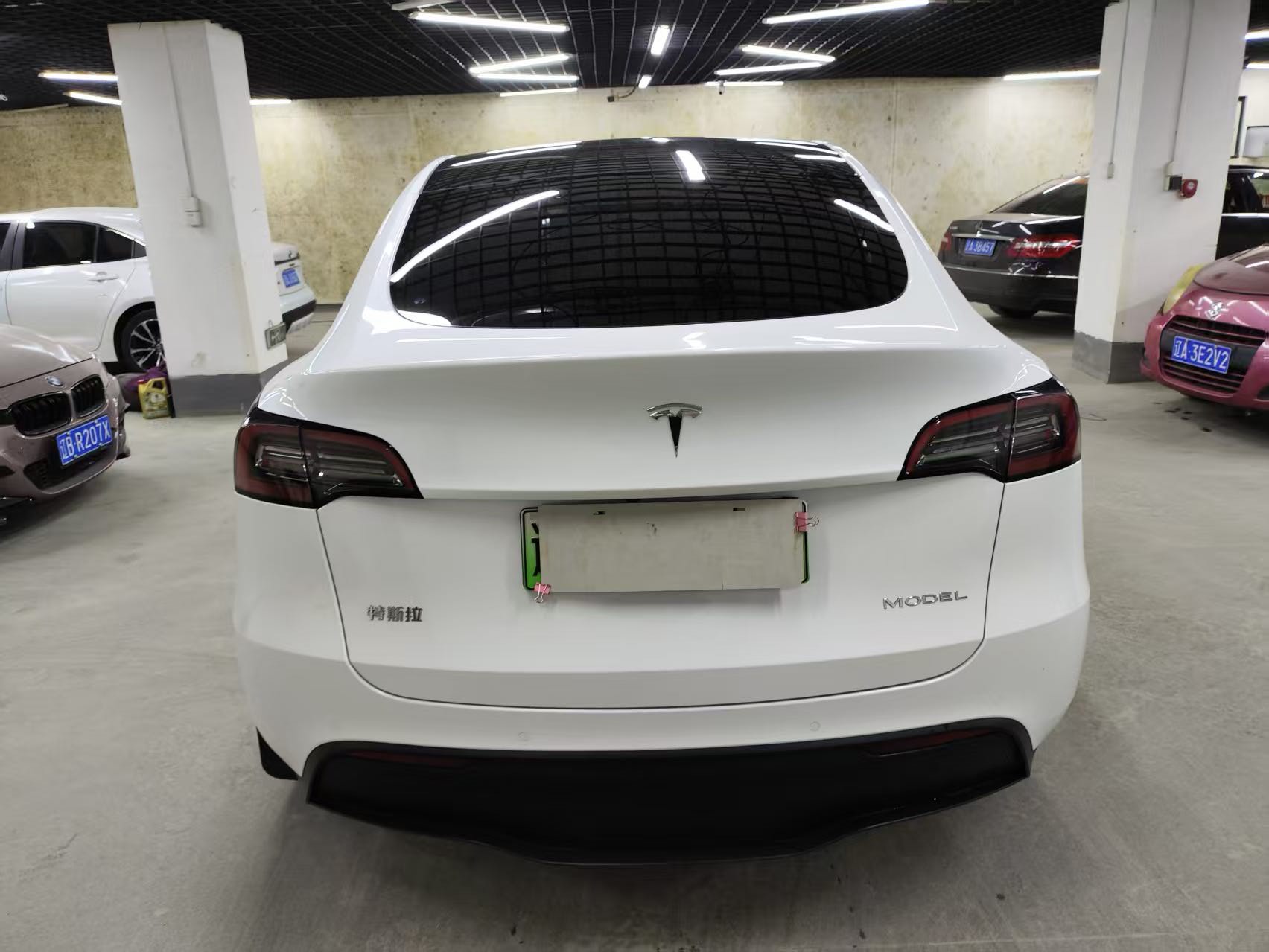 Tesla Model Y 2022 #9 Tesla Model Y 2022 car image #9