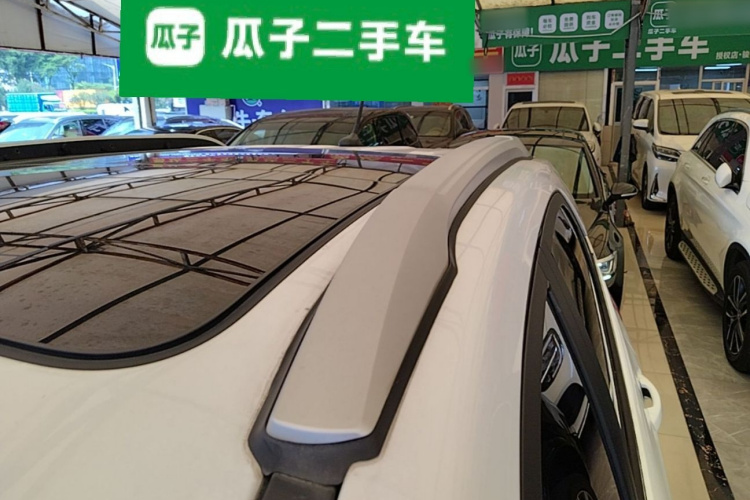 BYD Yuan New Energy 2020 #22 BYD Yuan New Energy 2020 car image #22