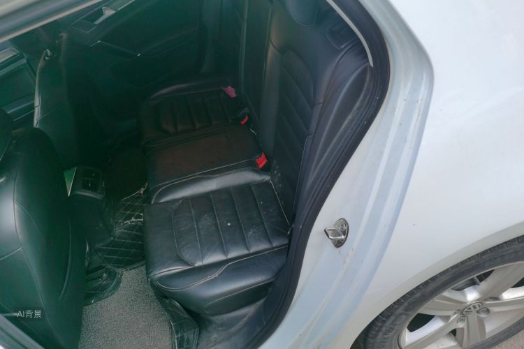 Volkswagen Golf 2015 car image #19
