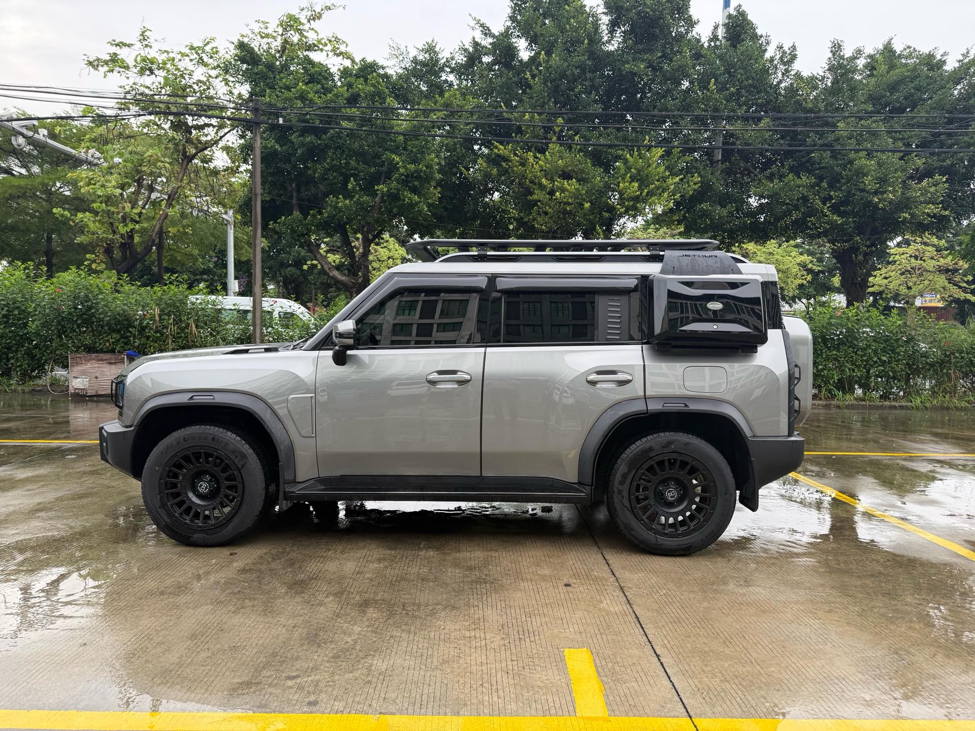 Jetour Traveller 2023 image de voiture #9