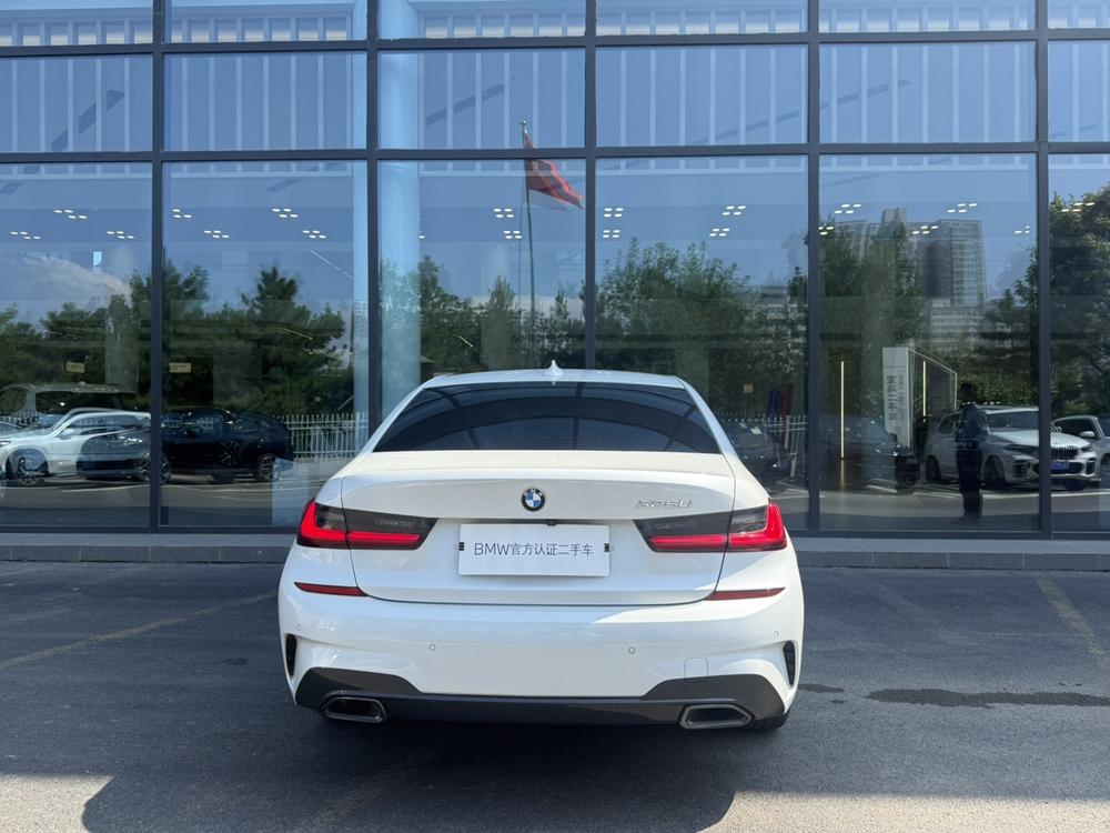 BMW 3 Series 2019 #4 BMW 3 Series 2019 car image #4
