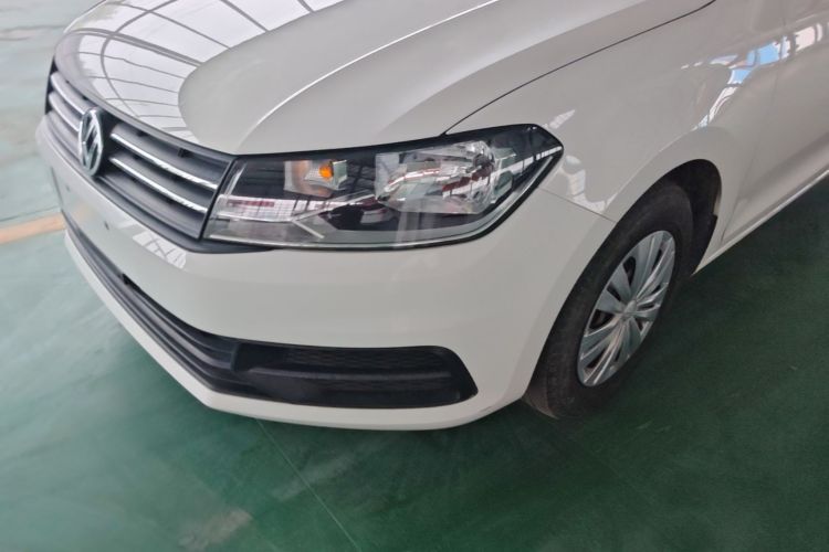 Volkswagen Santana 2022 car image #23