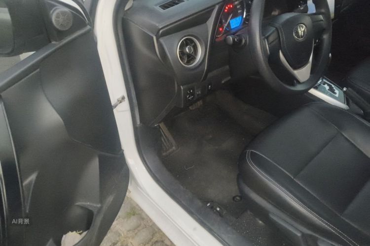 Toyota Corolla 2019 image de voiture #18