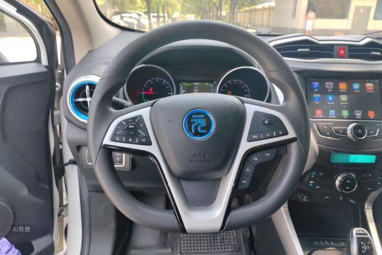 BYD Yuan New Energy 2019 immagine di auto #12