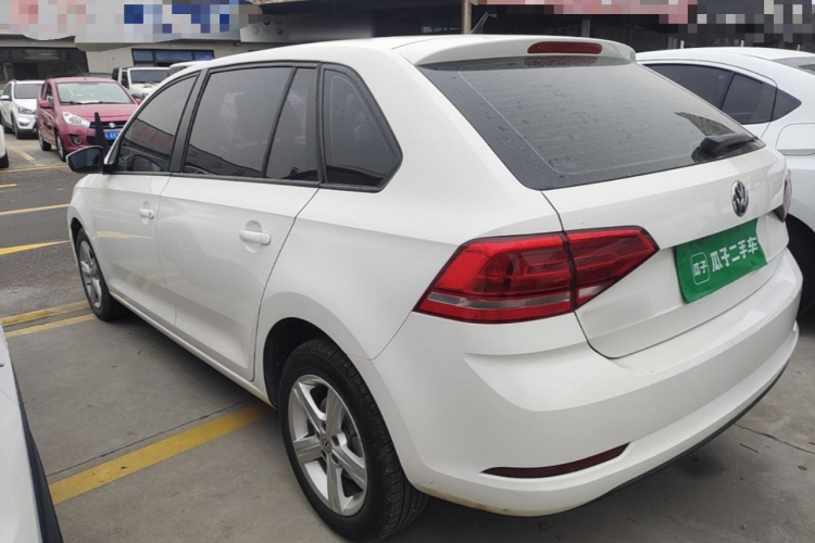 Volkswagen Santana 2017 car image #5