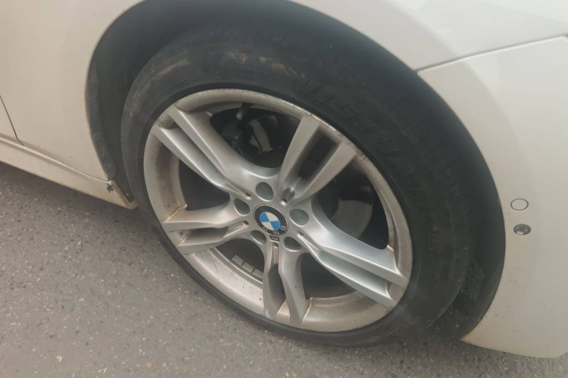 BMW 3 Series 2019 #9 BMW 3 Series 2019 imagen de coche #9