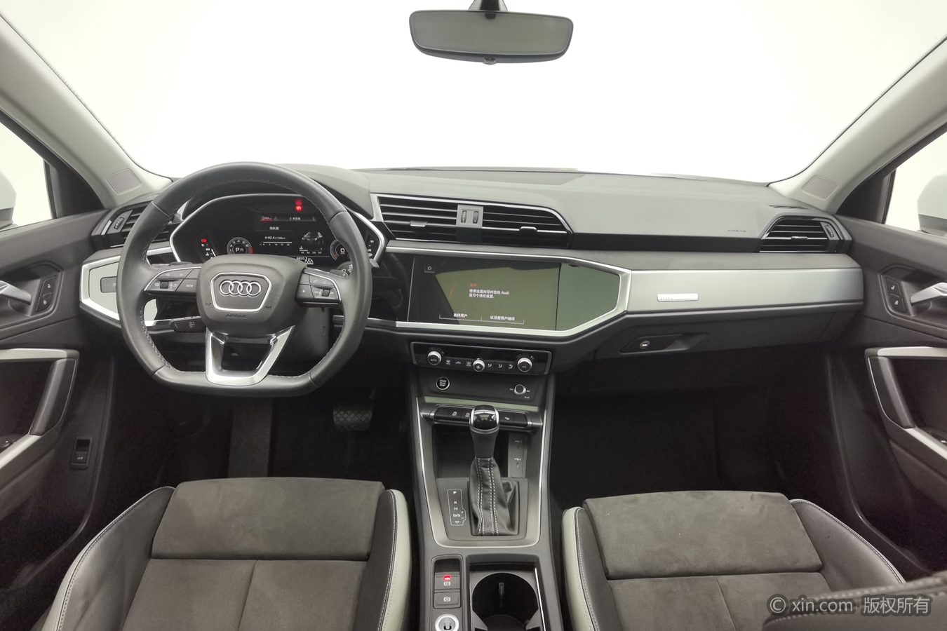Audi Q3 2023 изображение автомобиля #12