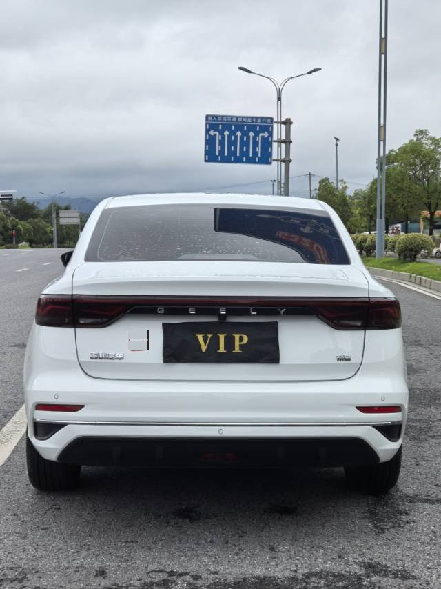 GEELY Emgrand 2024 car image #8