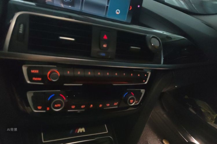 BMW 3 Series 2018 image de voiture #15